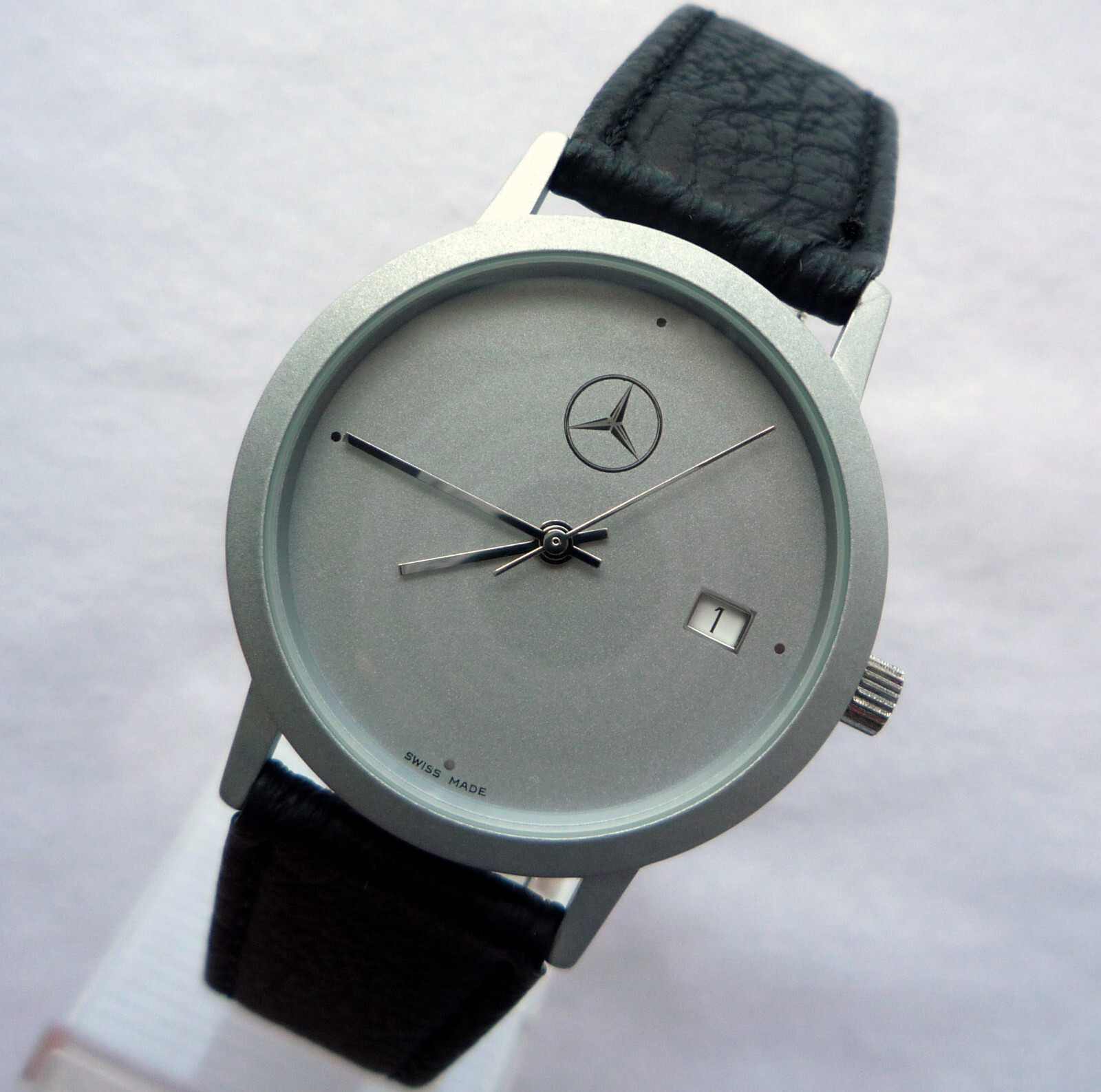 Mercedes Benz Vintage Classic Car Accessory Sport Basic Design Swiss Made Watch