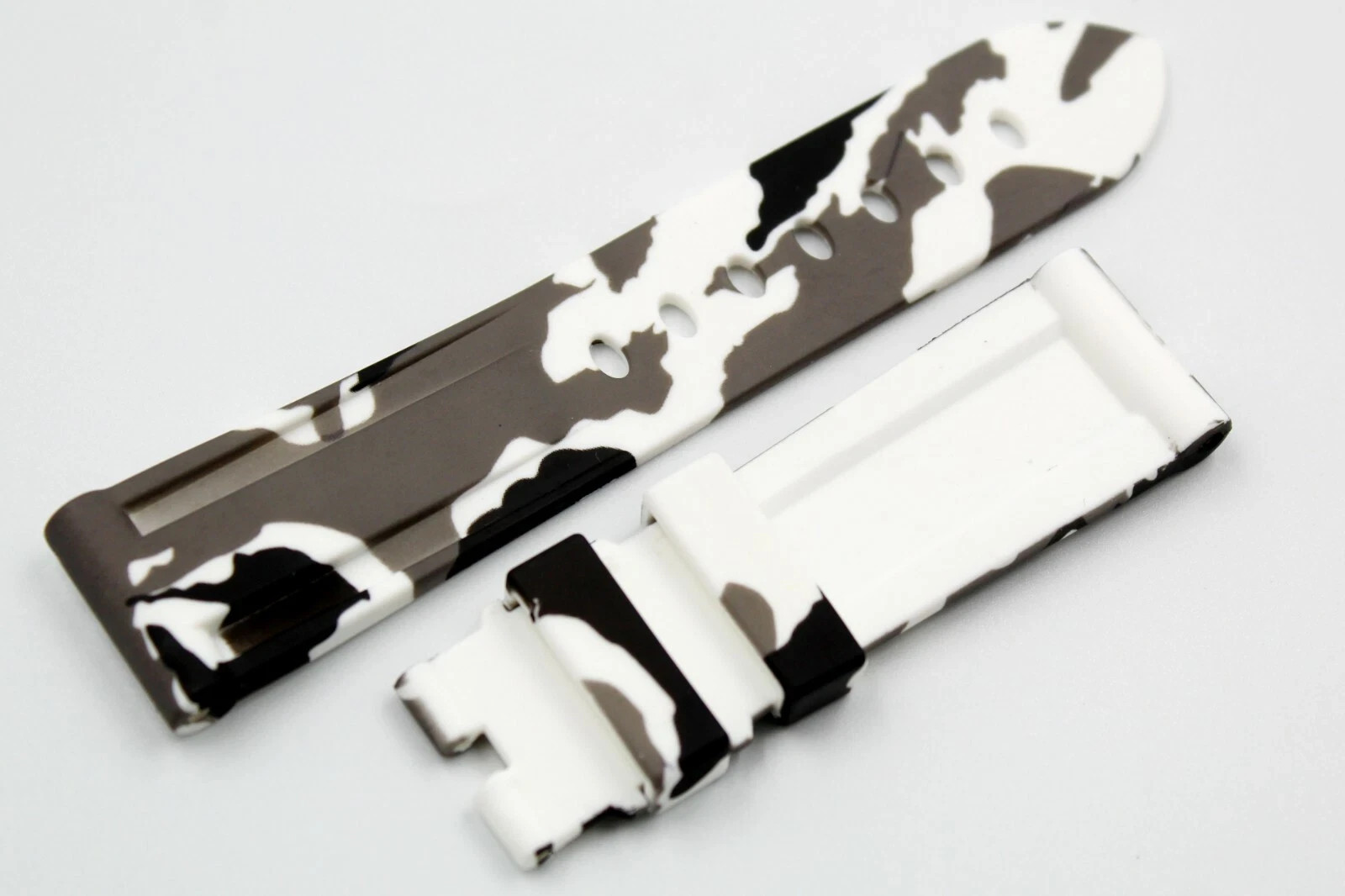 White Camouflage Sport Waterproof Silicone Strap Various Sizes New