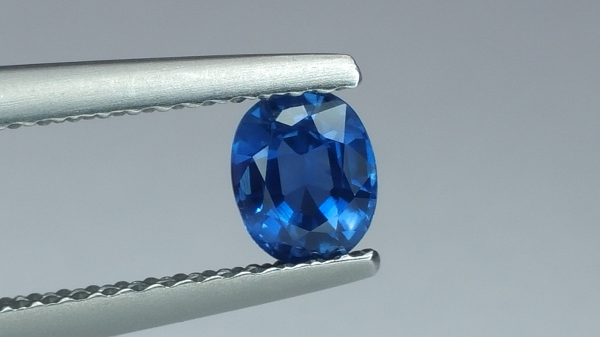 🔷 Sapphire Natural 0.50 Carat Oval 5.2×4.1mm 🔷