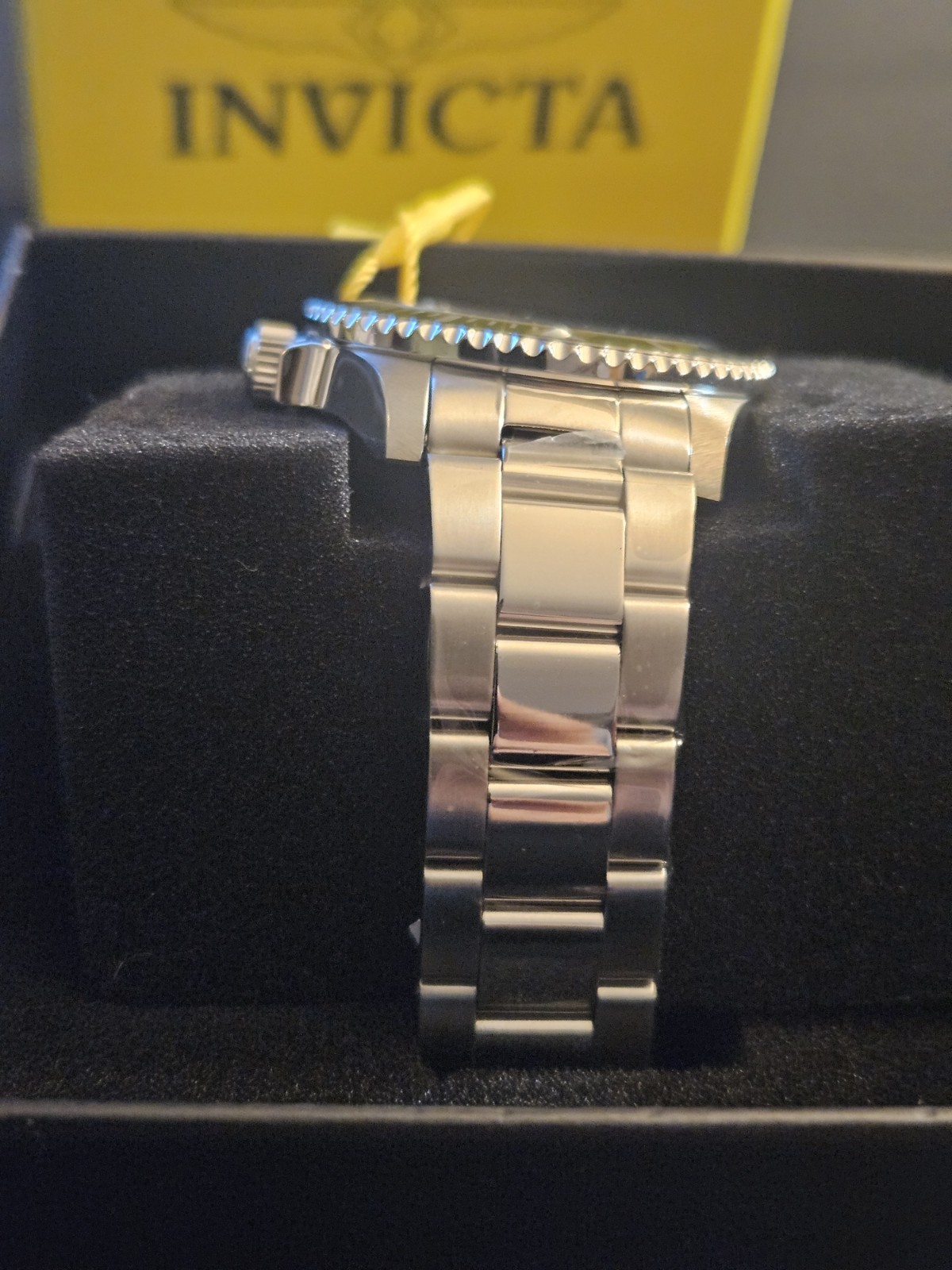 **Brand New In Box!** Invicta Specialty Rowan Men’s Watch 40mm Model No. 49338