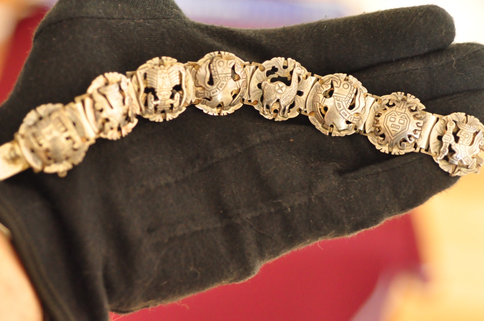 Vintage Cuzco Peru Sterling Silver Bracelet – 7.5″ – 42g – Signed 925 Inca Motif
