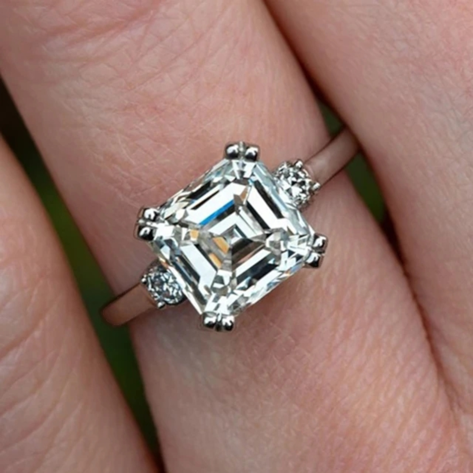 Silver Plated Elegant Square Cubic Zirconia Wedding Ring For Women Size 6-10