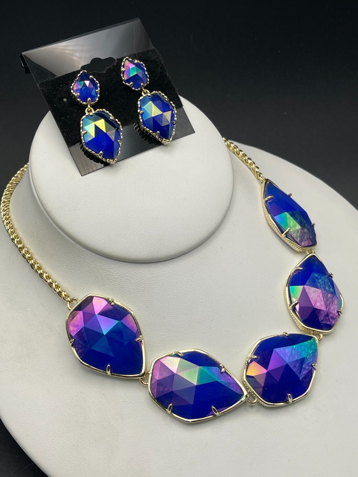 Kendra Scott Connelly Statement Necklace & Earrings Set • Iridescent Blue Glass