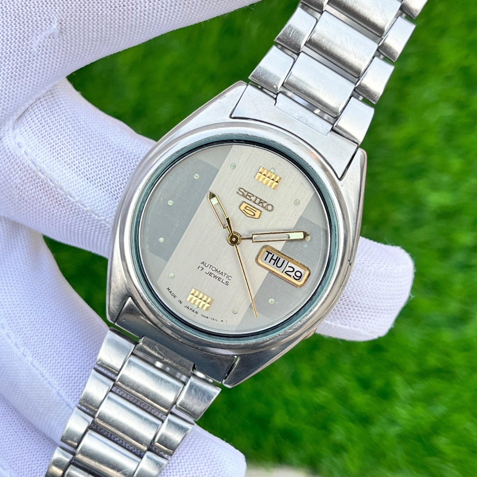 Vintage Seiko 5 Automatic Dress Formal Japan Made Men’s Watch 7009-821J