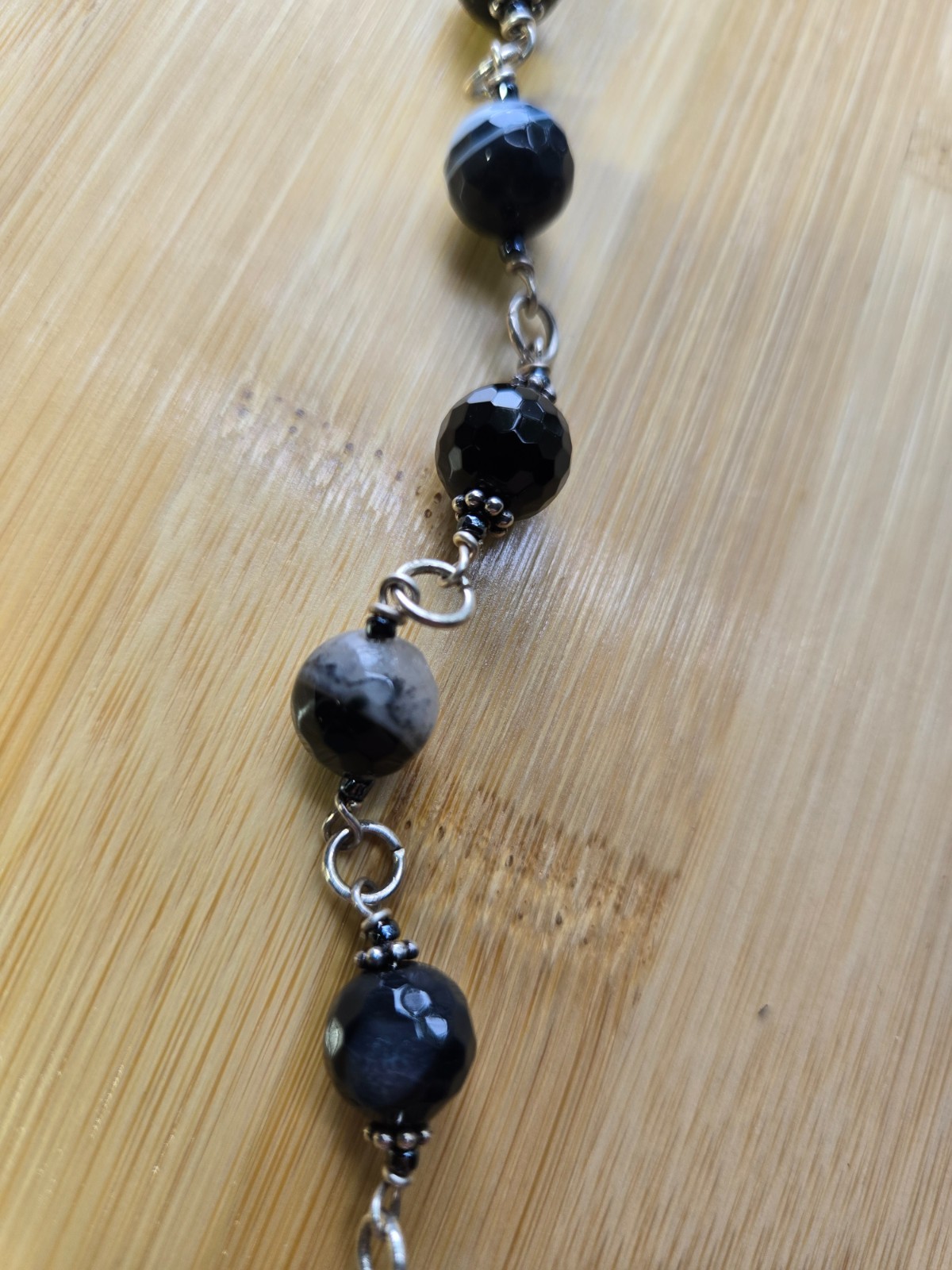 Banded Brown and White Agate Pendant Necklace 26″