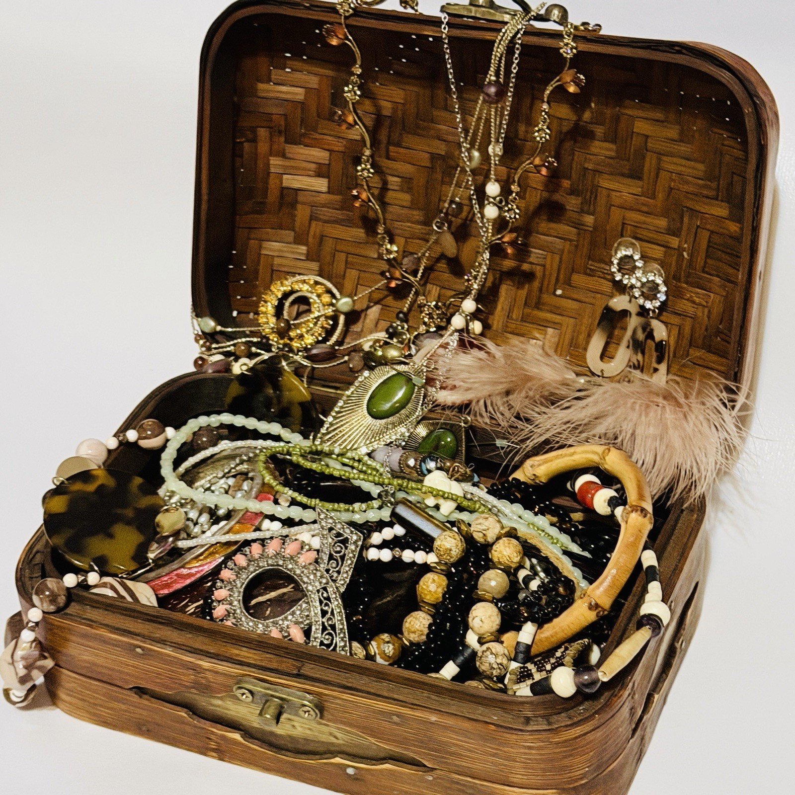 Nature Inspired Jewelry Lot 30 pc All Wearable Woven Box Included