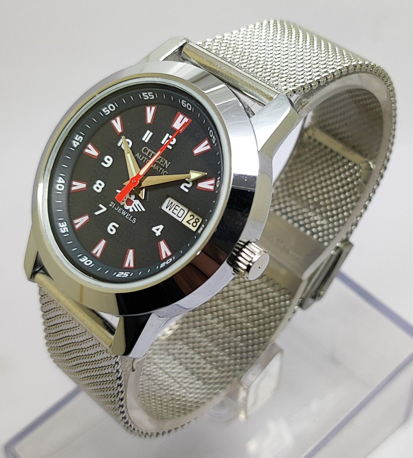 Refurbished Automatic Men’s Watch Day Date | Classic Vintage Style Steel Strap