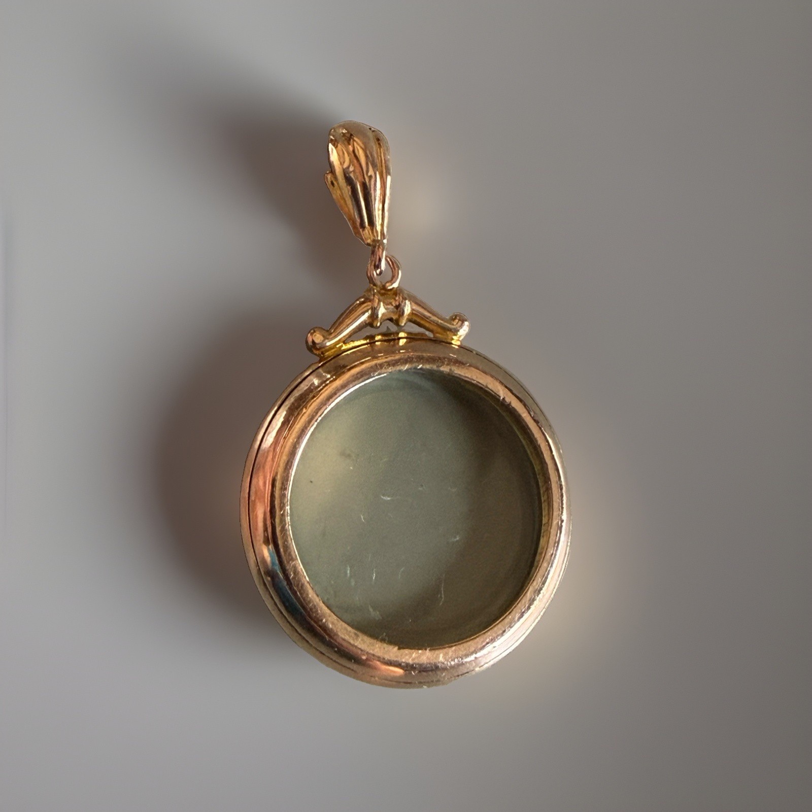 Antique Edwardian 9K Rose Gold Double Sided Pendant Locket, 1” C1900