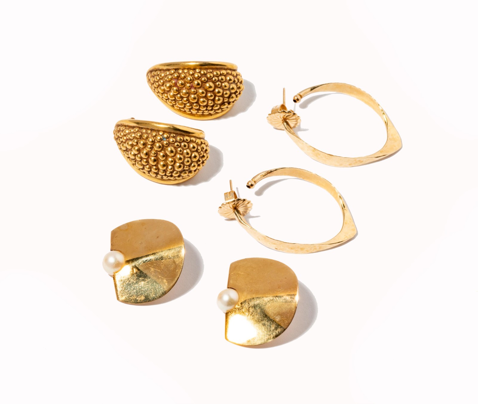 LADIES 14 KT YELLOW GOLD PIERCED EARRINGS WITH KEEPERS 3 PAIRS