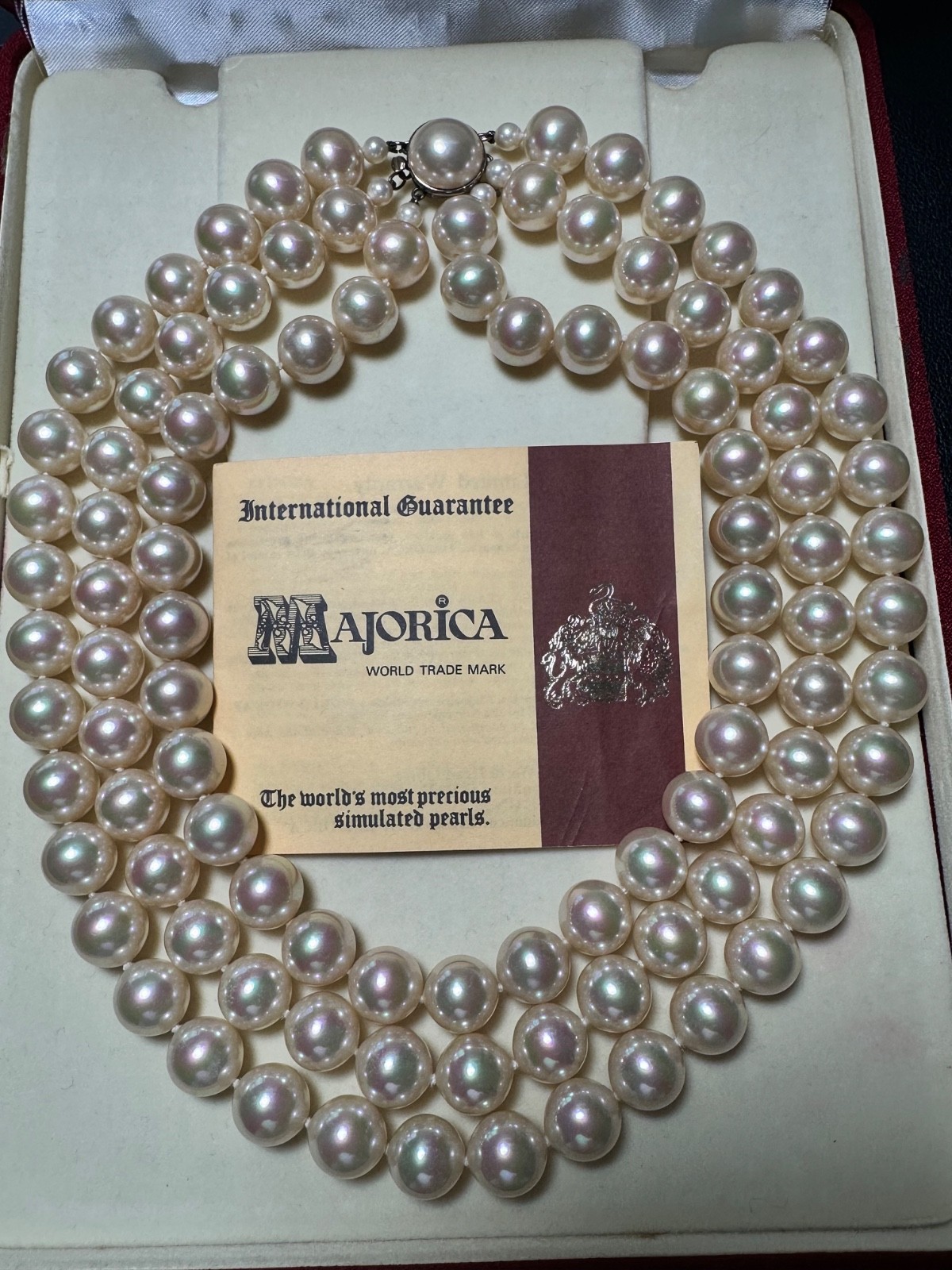 Vintage Majorica Simulated Pearl Necklace w/Box