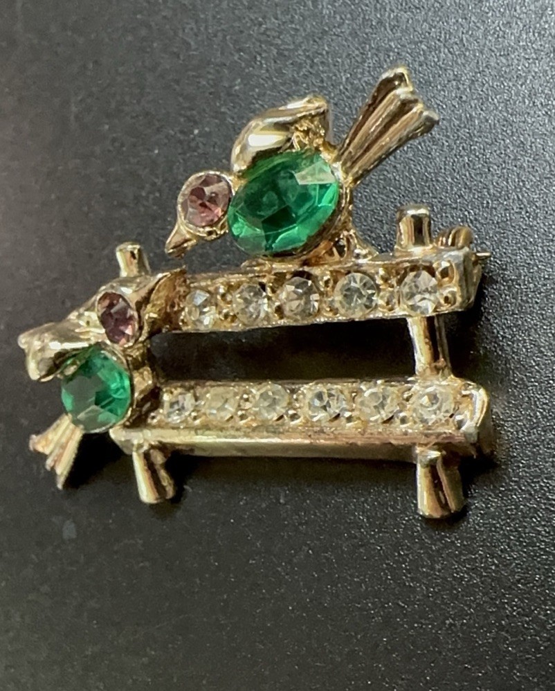 Lovebirds Birds on Fence Brooch Rhinestone Green Pink Gold Vintage Mid Century
