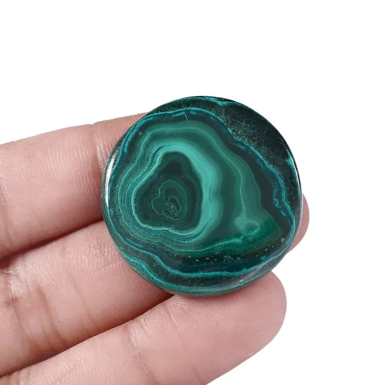 Natural Malachite Loose Gemstone – AAA Quality, 73 Carats (34x34x6 mm)- SKU – MD