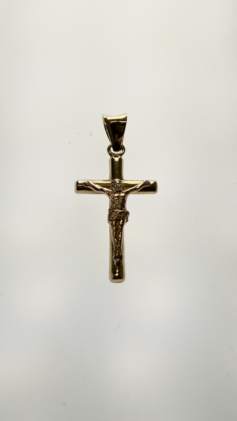 10k gold Pendant Jesus on Cross Tube Jesucristo en la cruz￼Oro 10K