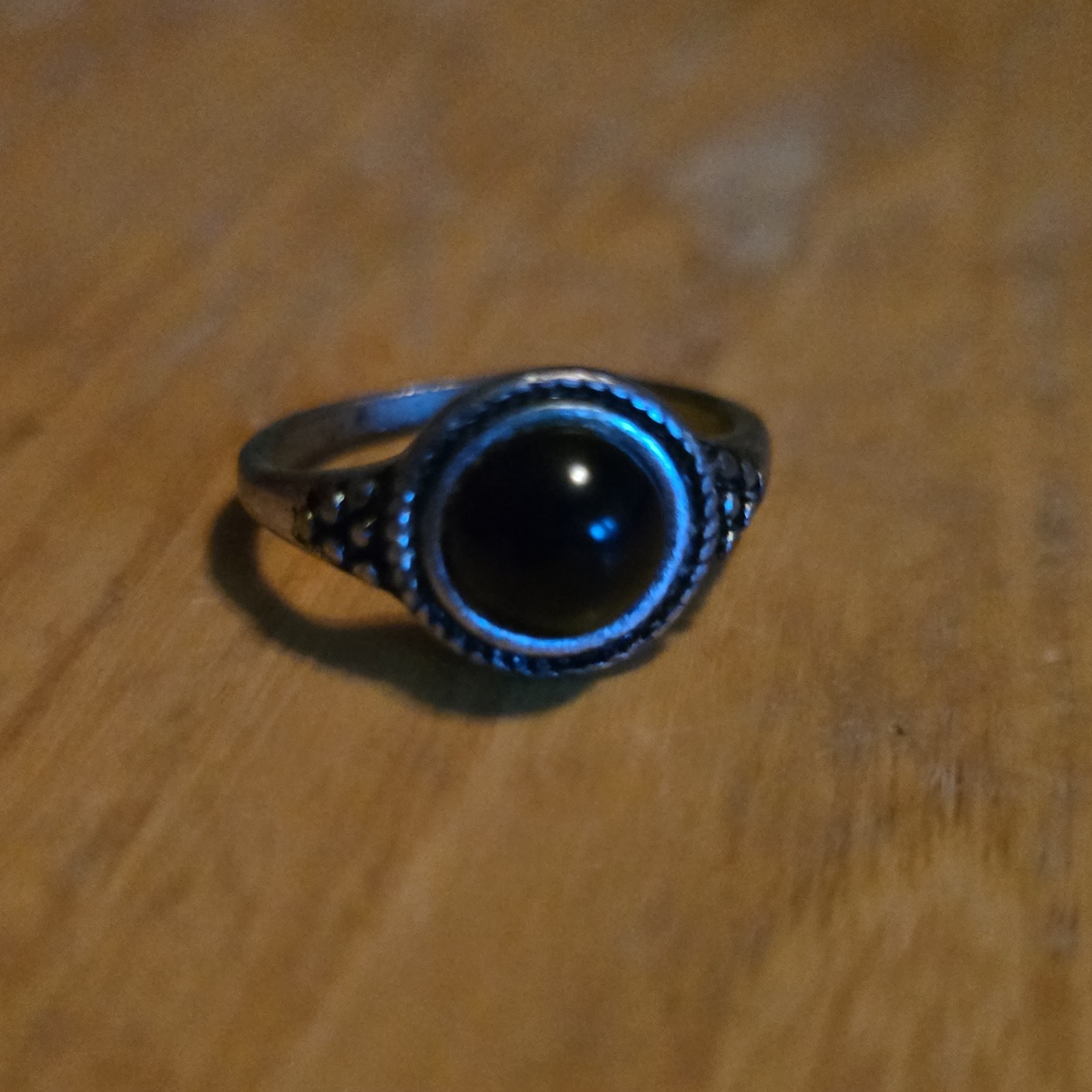 Silver Tone Metal Cocktail Ring Size 6.5 Bezel Round Black Cabochon Stone