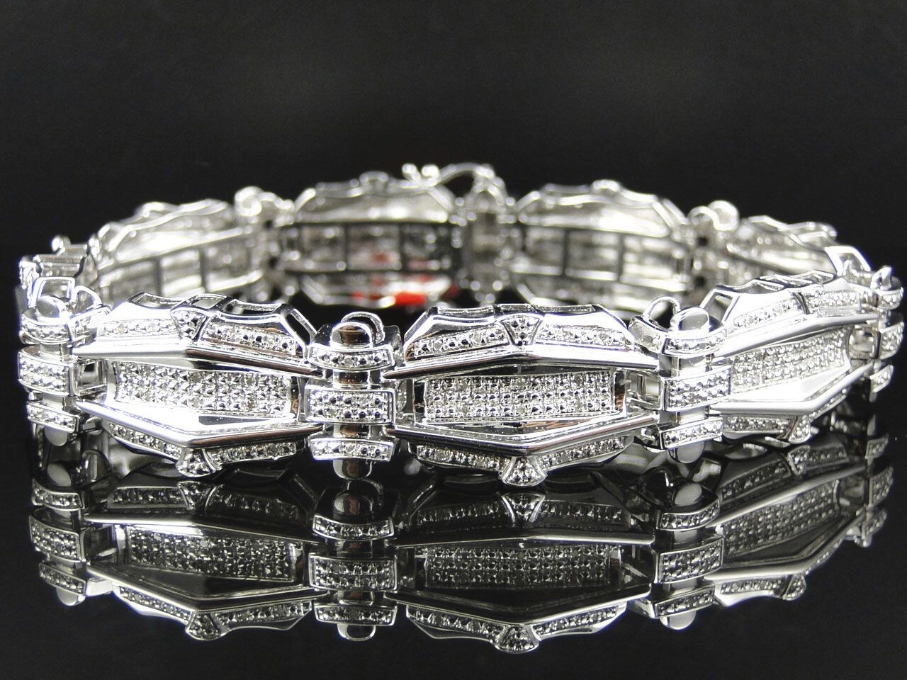 1.35Ct Natural Moissanite 14K White Gold Over Statement Link Men’s Bracelet 8.5″