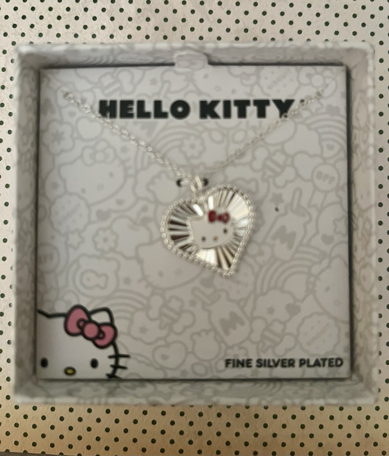 Hello Kitty Fine Silver Plated Heart necklace NEW