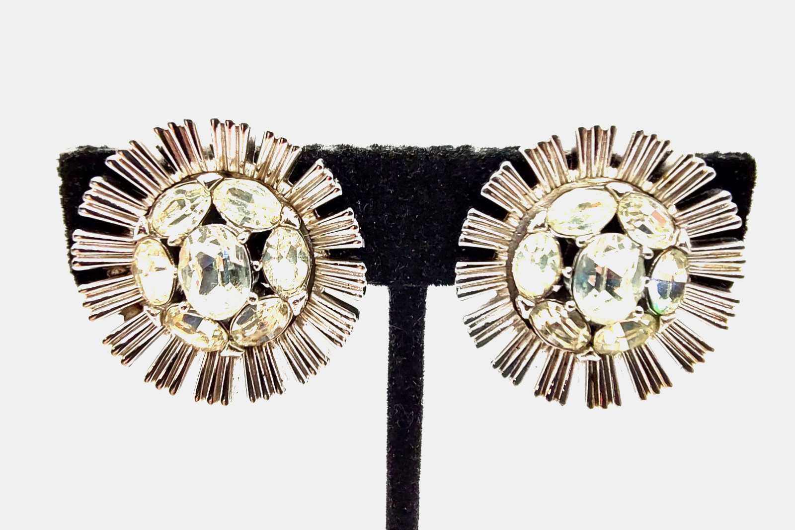 Crown Trifari Alfred Philippe Sparkling Rhinestone Earrings Great Condition!