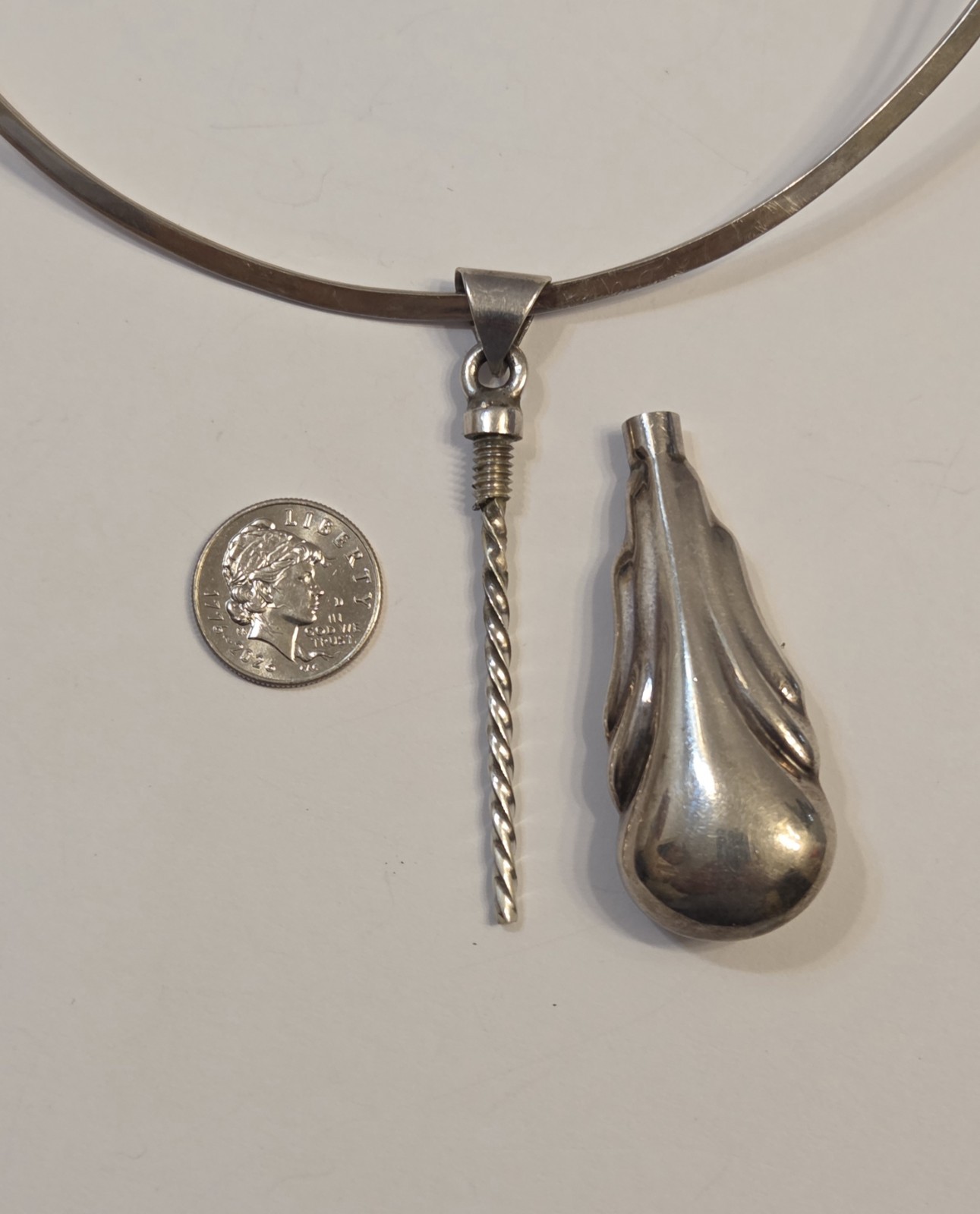 Heavy Victorian Sterling Silver Perfume Pendant On 18″ Collar Necklace