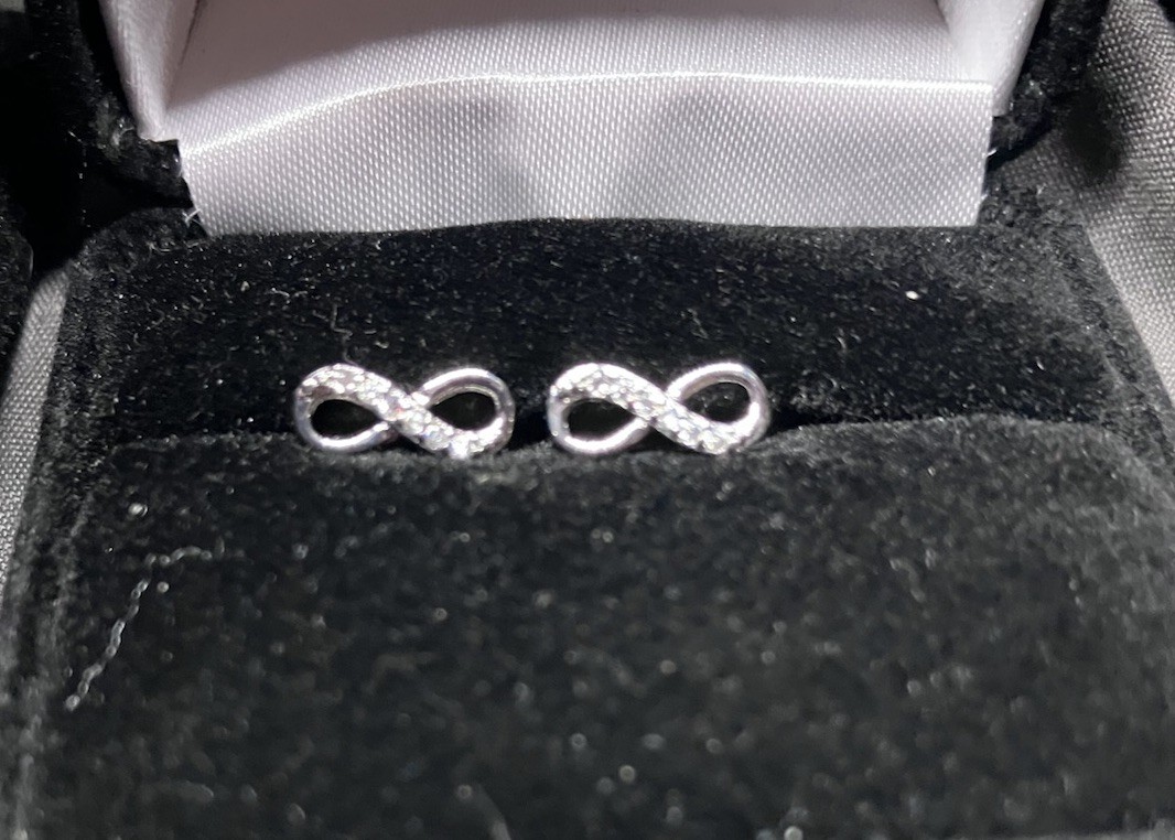 Womens Infinity Silver plated bracelet with stainless steel cz anklet + earrings