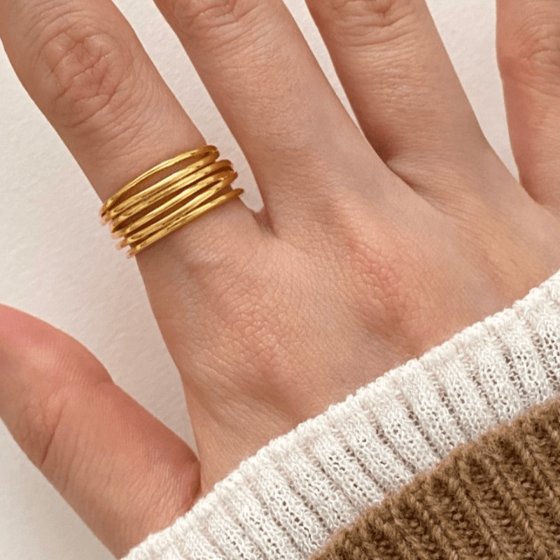 Women’s Golden Fashion Line Irregular Ring Adjustable Opening Copper Ring