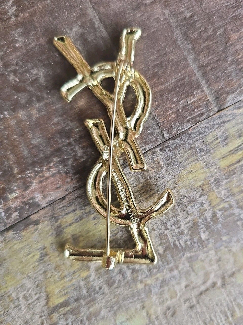YSL Yes Saint Laurent Paris Vintage Brooch Pin Gold Tone BEAUTIFUL