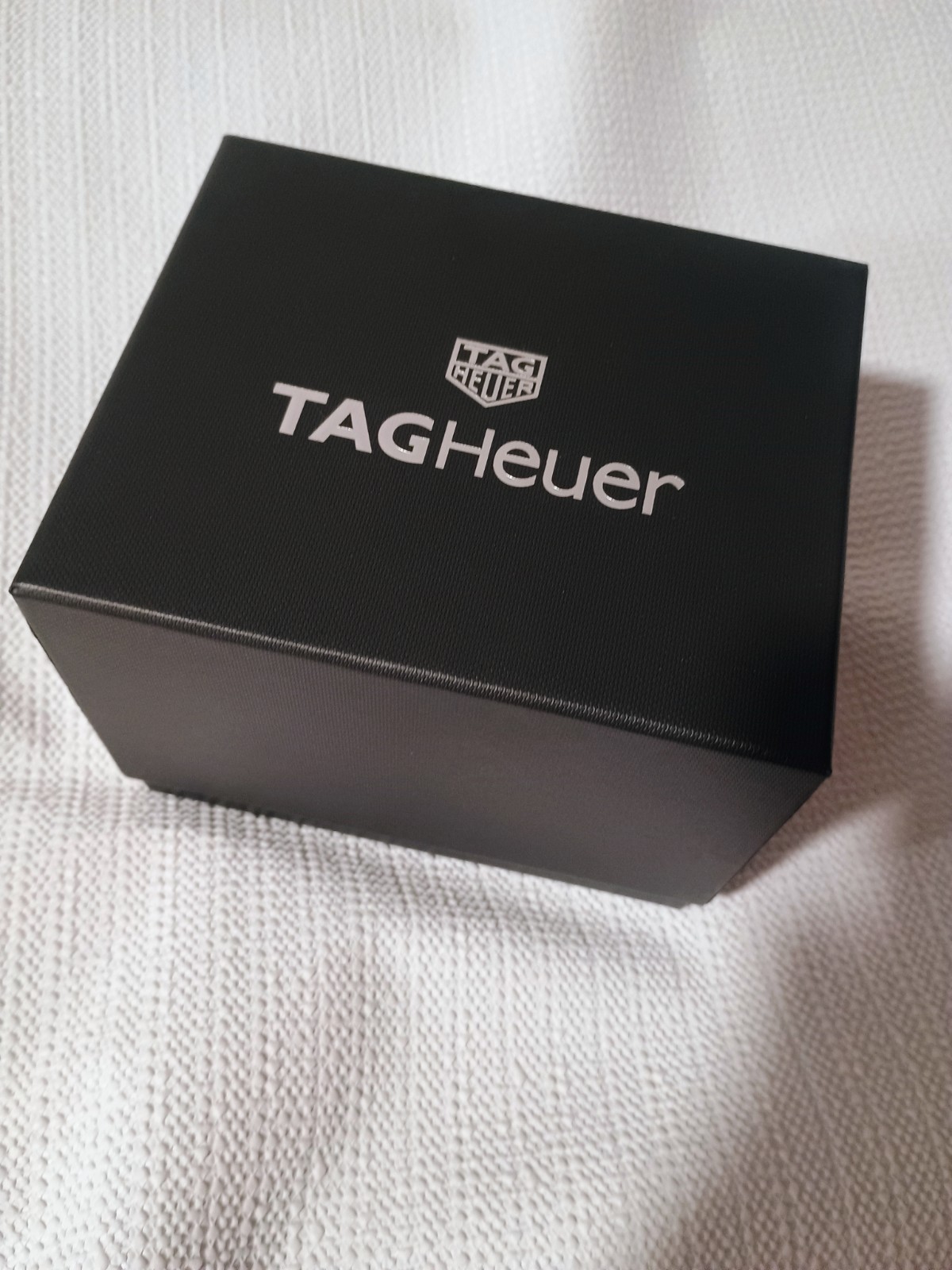 TAG Heuer Formula 1 Gray Men’s Watch – CAZ101AH.BA0842