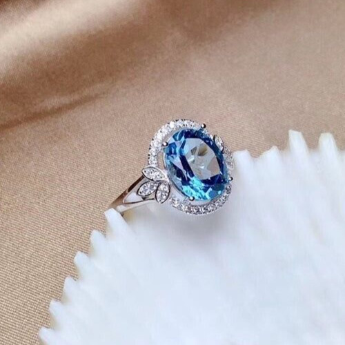 Sparkling Attractive Ring – 2.5CT Simulated Aquamarine, 925 Silver Plated Valent