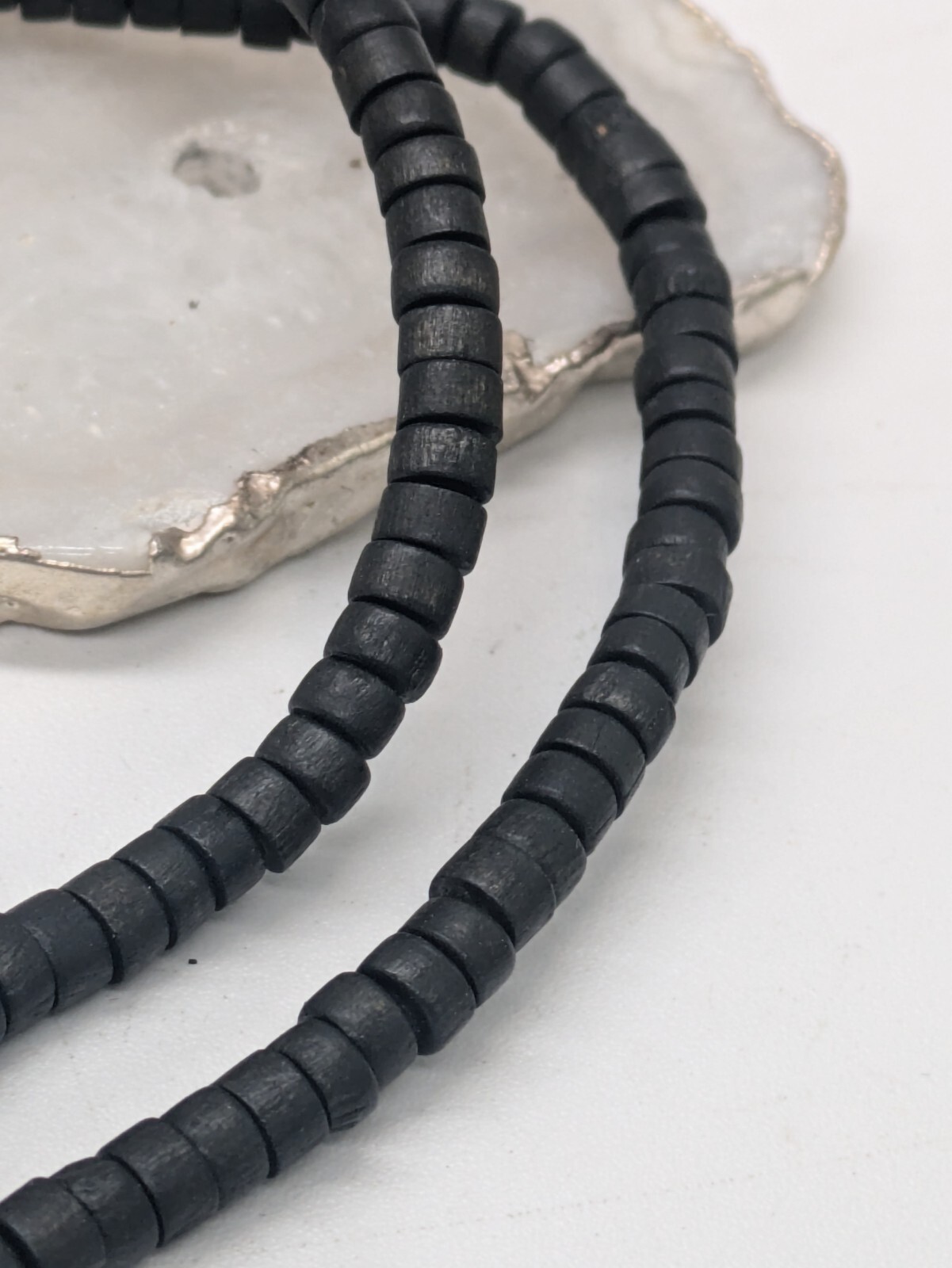 2 Panama Jack Men’s Polished Stone & Puka Shell Chip Beaded Necklaces