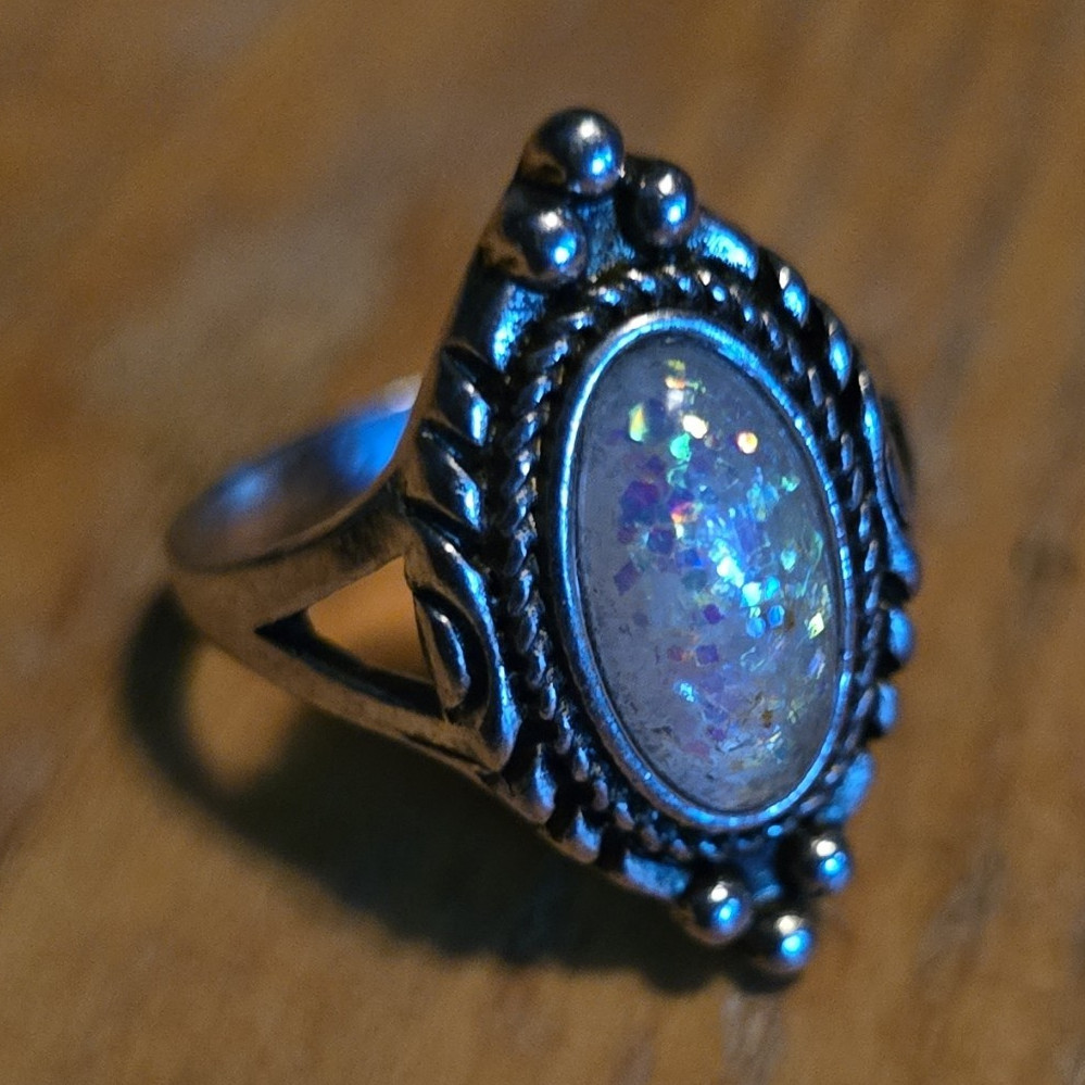 Silver Tone Oval Opal Bezel Cocktail Ring Size 7.5 White/Multicolor Stone