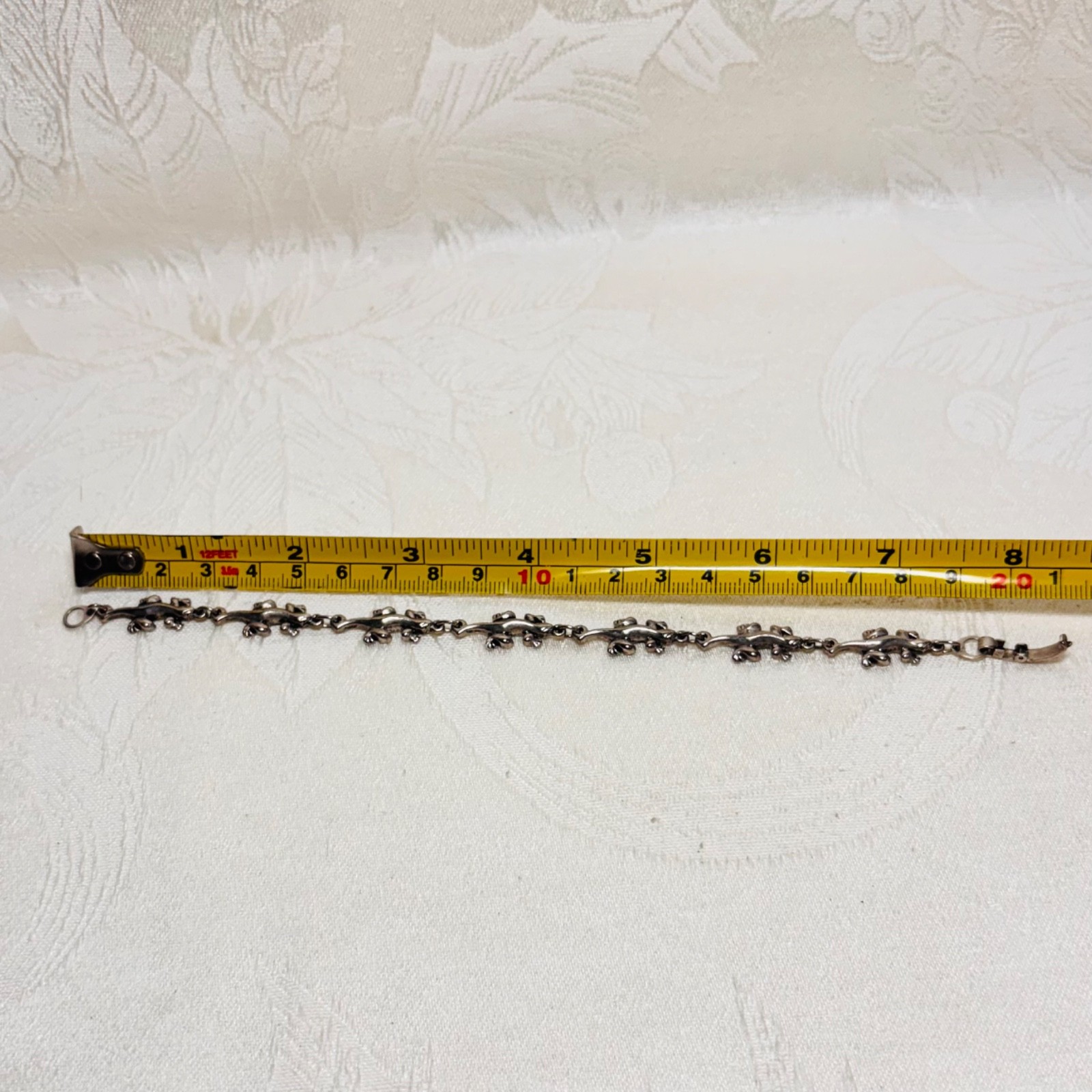 BRACELET lizard gecko silvertone metal links fold over clasp vintage 7 1/4″ c
