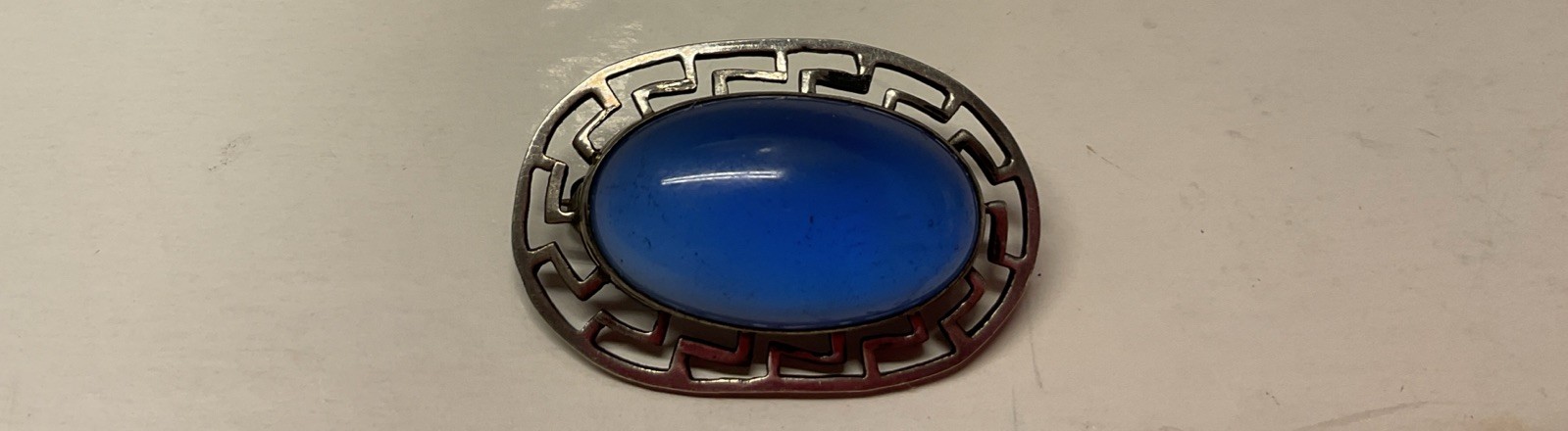 Modernist Sterling Silver Blue Chalcedony I Inch In Length 5.4 Grams