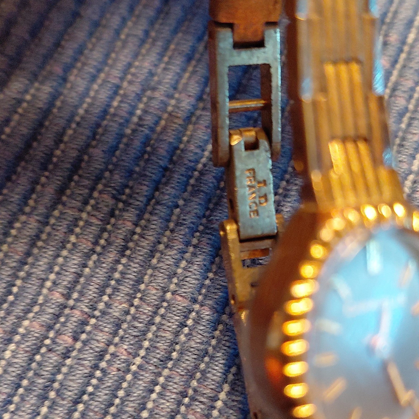 Caravelle Vintage Women’s Oval Gold Plated Silver Dial