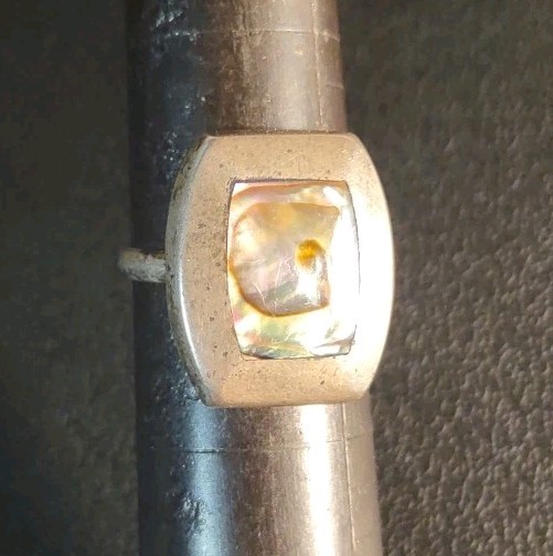 3.2 Grams Size 7.0 Sterling Silver Southwest Abalone Ring Old Pawn