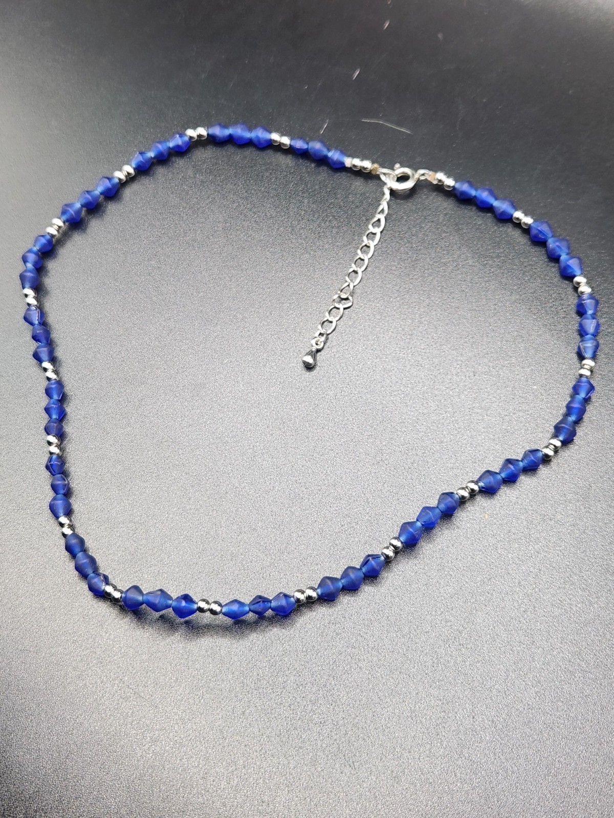 #0428 – Blue Faceted Beaded Necklace Silver Tone Spacers 15″ + 2″ Extender
