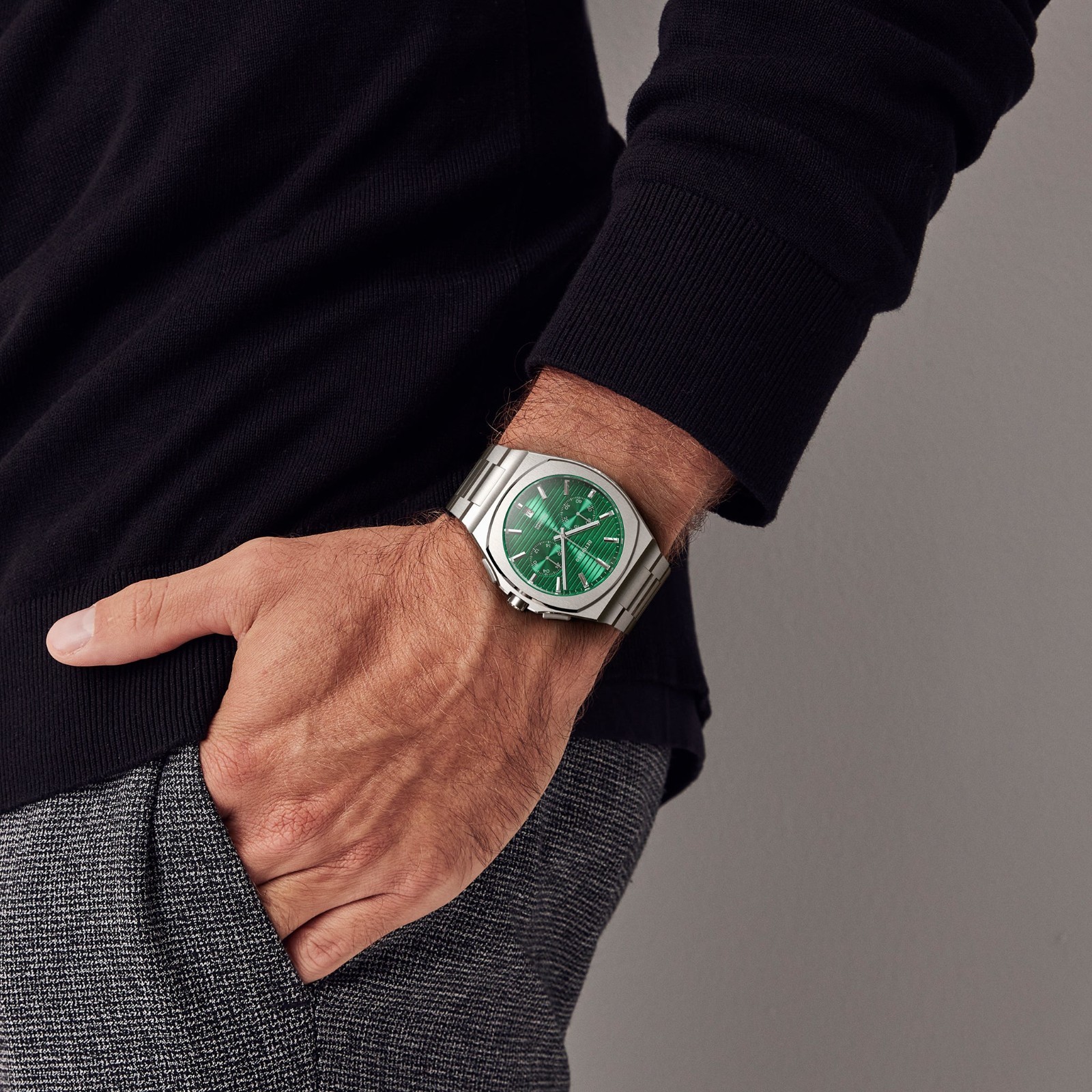 DETOMASO VOLTRE CHRONOGRAPH FIRST EDITION GREEN 42mm MSRP $299 🔥NEW🔥
