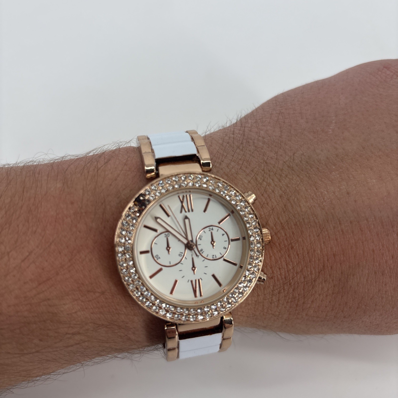 ACCUTIME WATCH CORP. LDSBAN15WM Quartz Women’s Watch Sz. 6 1/2″ New Battery