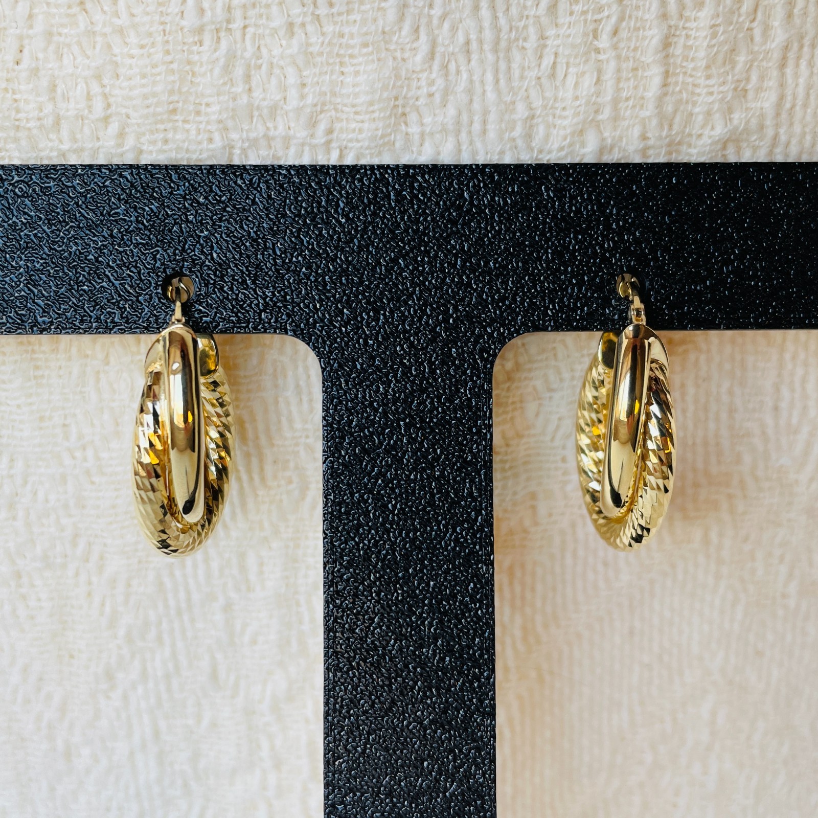 14K EternaGold Polished & Diamond Cut Nested Hoop Earrings, 3.2 grams – NEW!