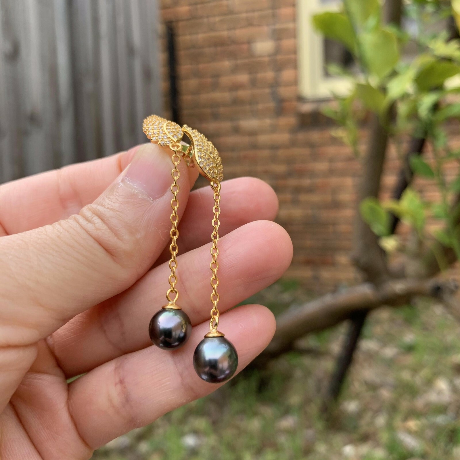 8.5~9mm Peacock Black Tahitian Pearl S925 Silver Angel Wing stud Earring Dangle