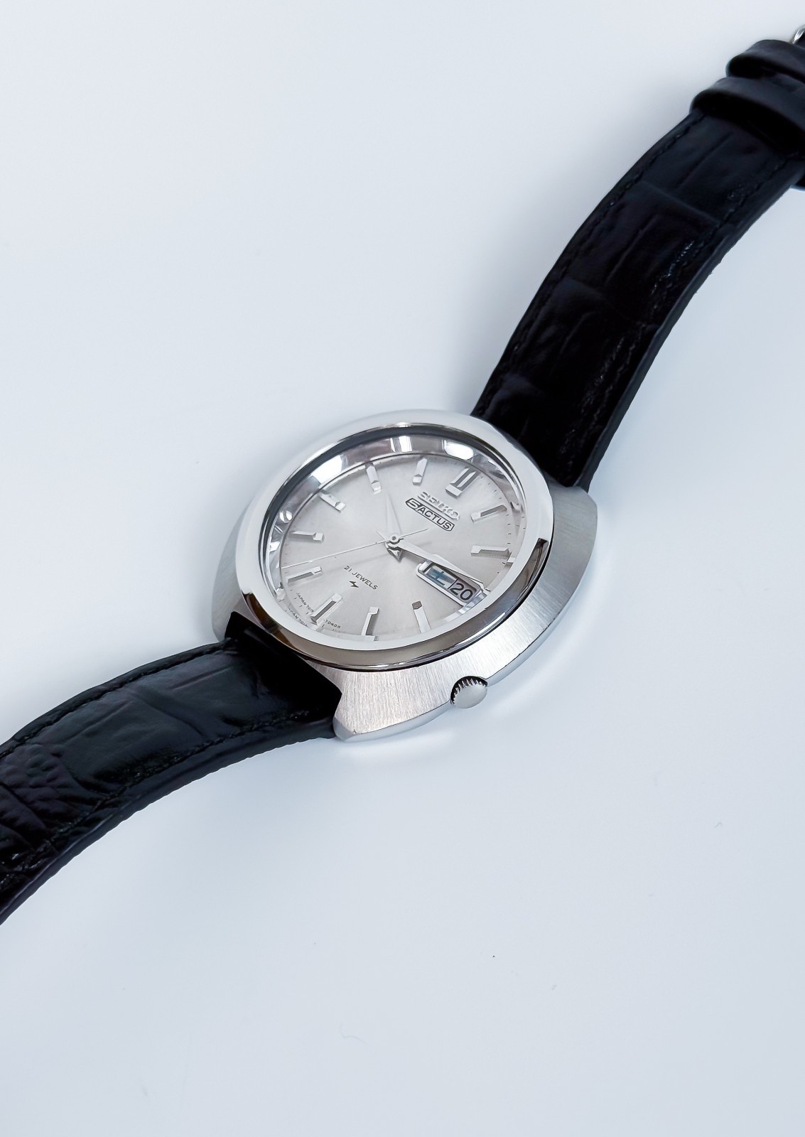 Seiko 5 Actus 7019-7020 Sunburst Silver Dial
