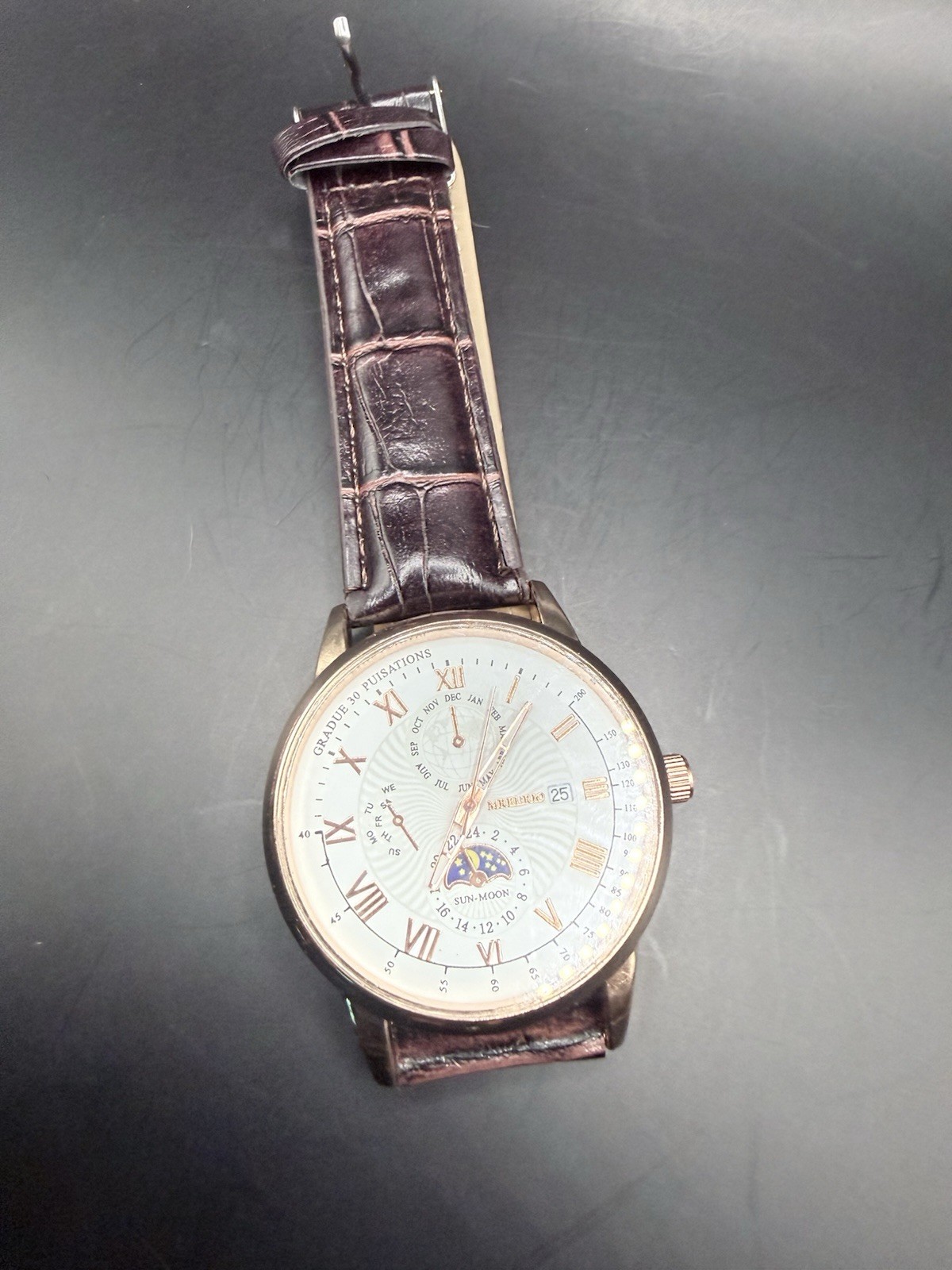 Mreurio Mens Brown Tone Leather Analog Day Date Quartz Watch As Is Working