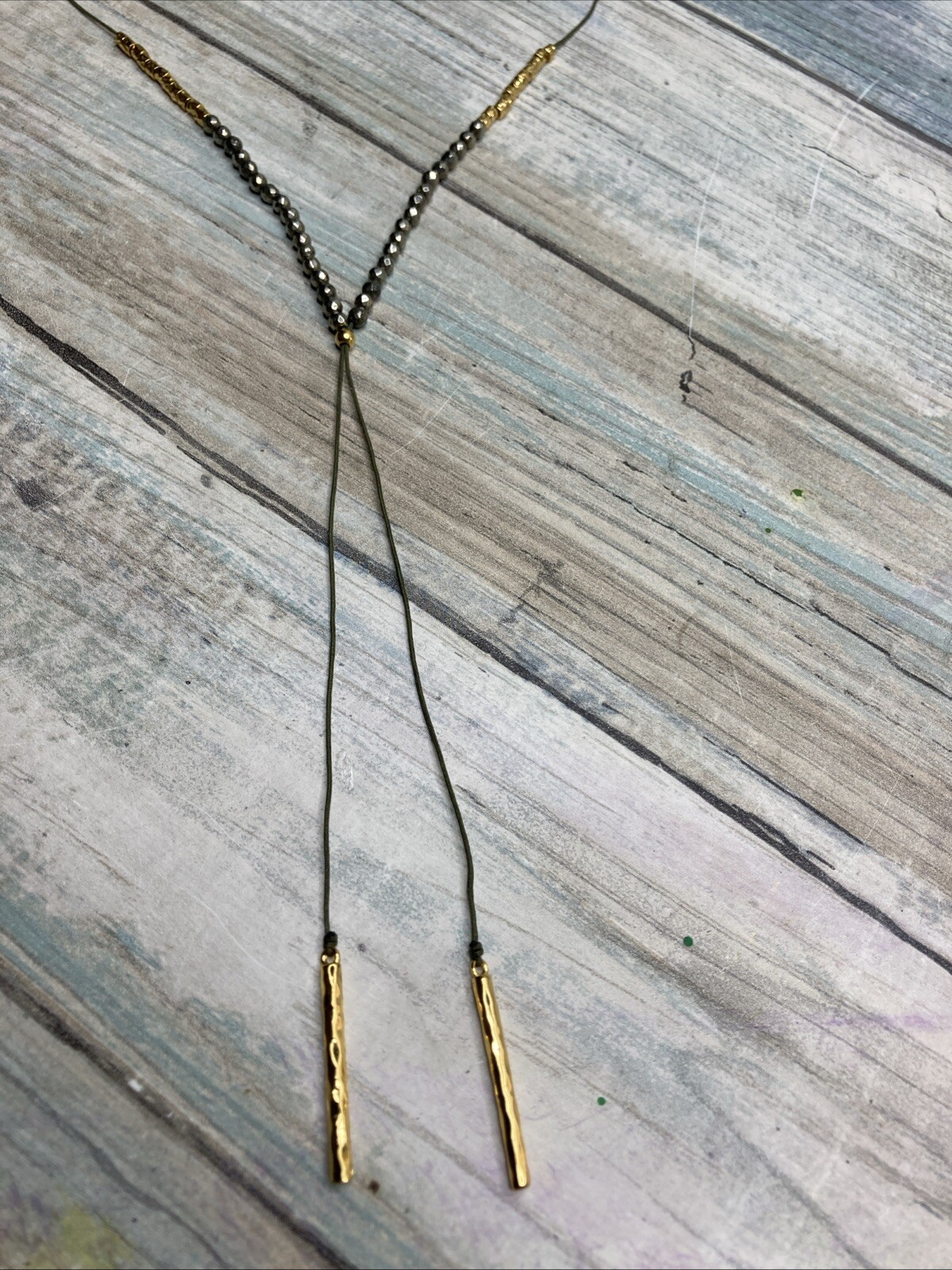 Dainty Crystals Beads Tassel Adjustable Necklace Cord Unbranded Gold Tone Gray