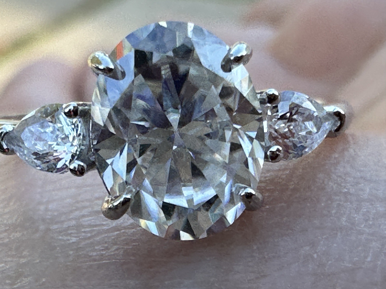 2CT D Color Oval Moissanite Ring 925 Sterling Silver Marquise Side Stones