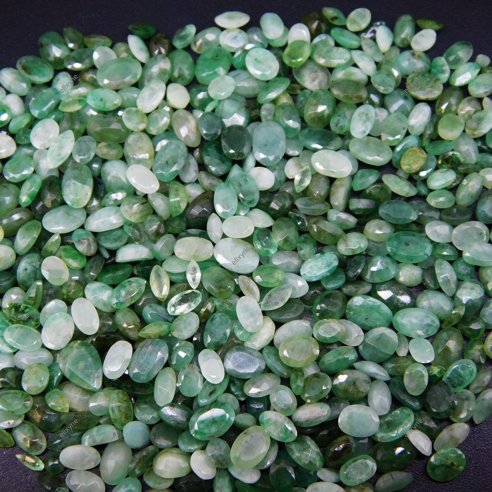 Lot of 126 Pcs 25 Cts Natural Green Emerald Oval Cut Certified Loose Gemstones