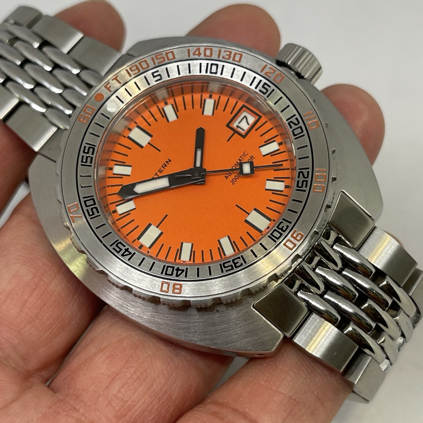 SEESTERN SUB-300T Automatic Diver-Mint in Box