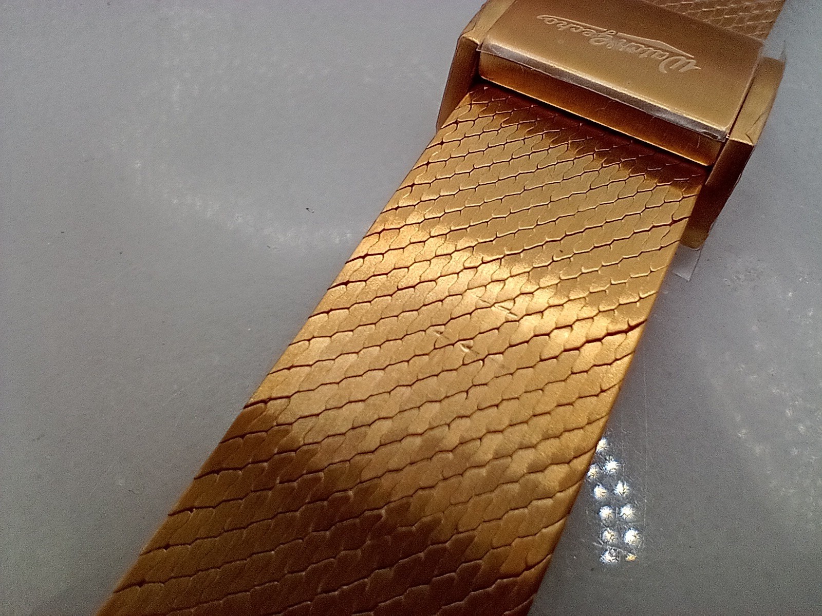 New Watchgecko 20mm Calibre 1960 Mk2 Mesh PVD Gold Watch Strap Bracelet 6B450