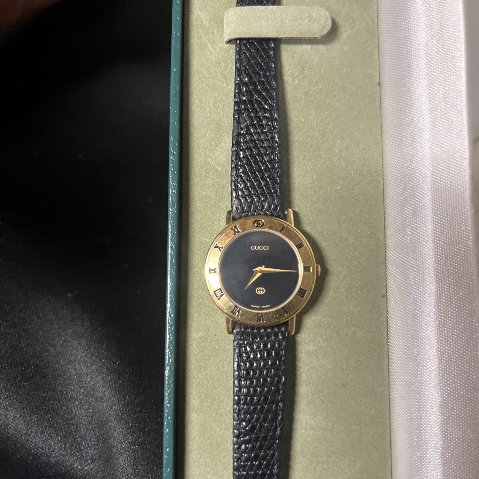 Vintage Gucci 3000 L Women’s Wristwatch with A Gold-plated Case Swiss Made W/Box