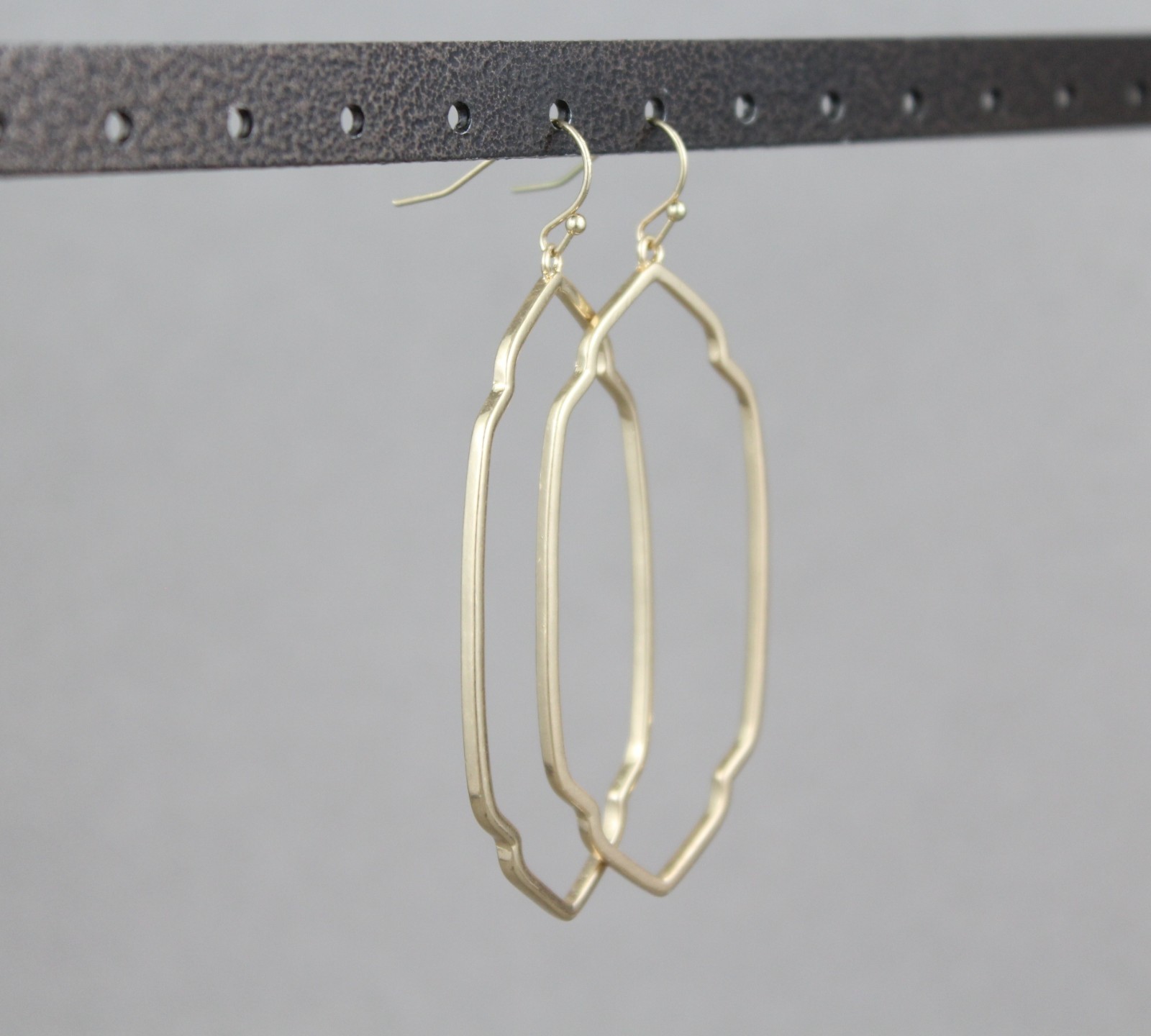 Gold oval teardrop earrings dangle cutout filigree oval outline 2.75″ long