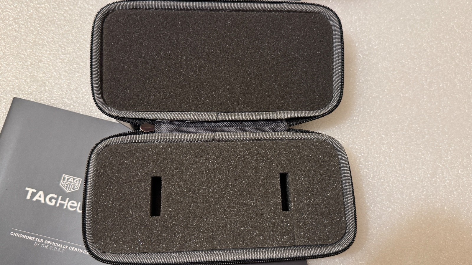Genuine TAG Heuer Travel Cases Lot + Travel case + User Manual Authentic