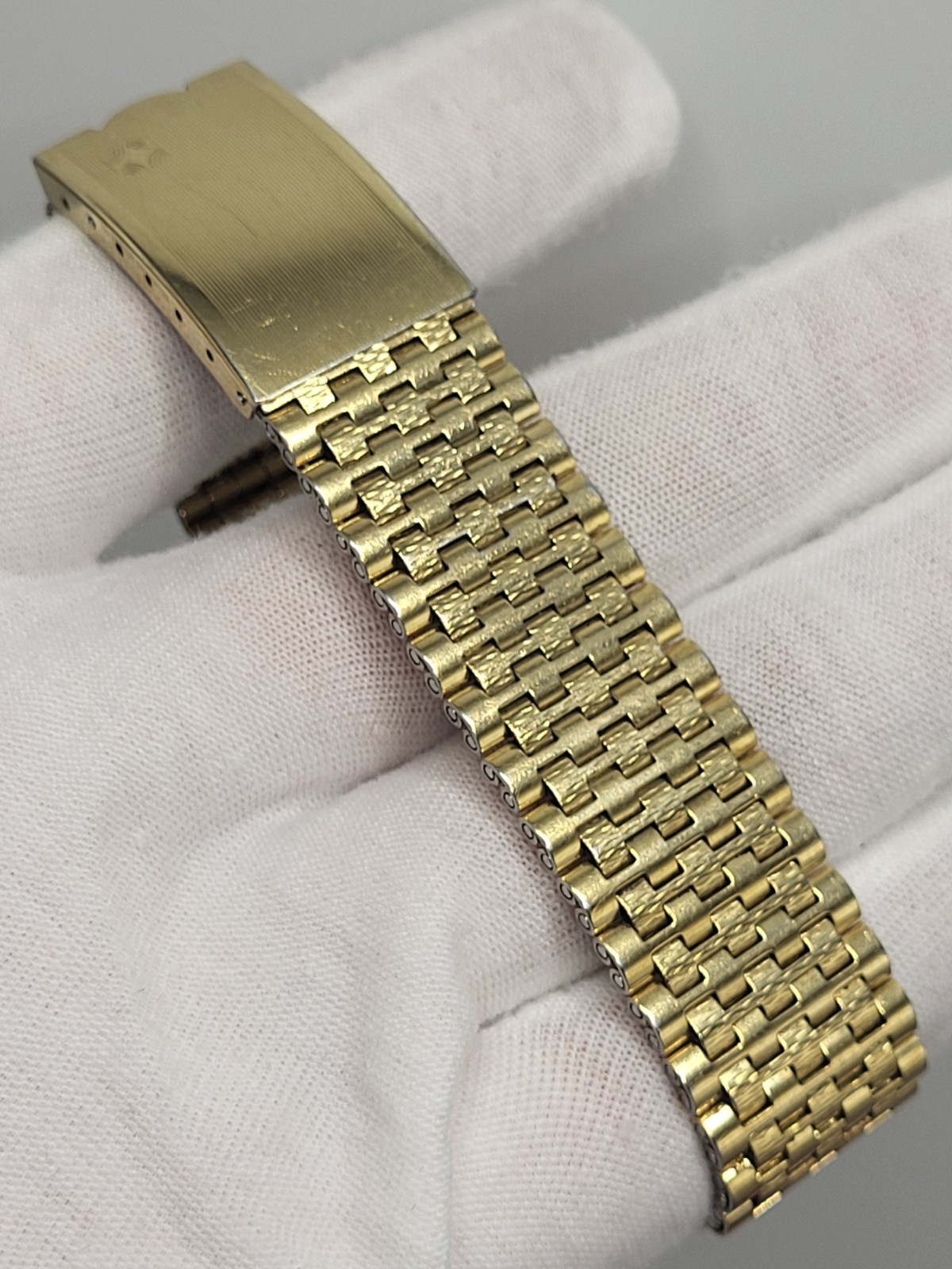 1972 SWISS [N. MINT] Zenith Movado Electronic Tuning Fork ESA 9162 mens watch