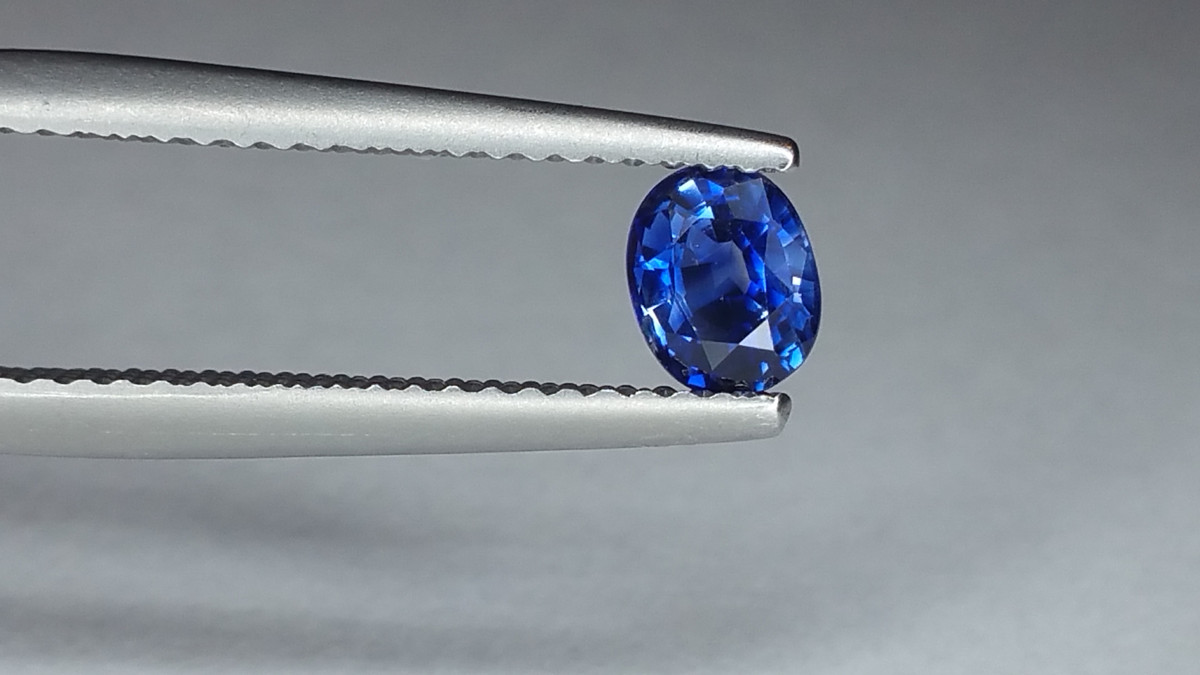 🔷 Sapphire Natural 0.50 Carat Oval 5.2×4.1mm 🔷